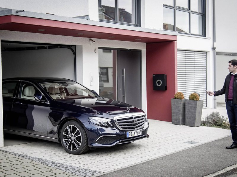 auto-garage-winter.jpg Bild auto-garage-winter.jpg